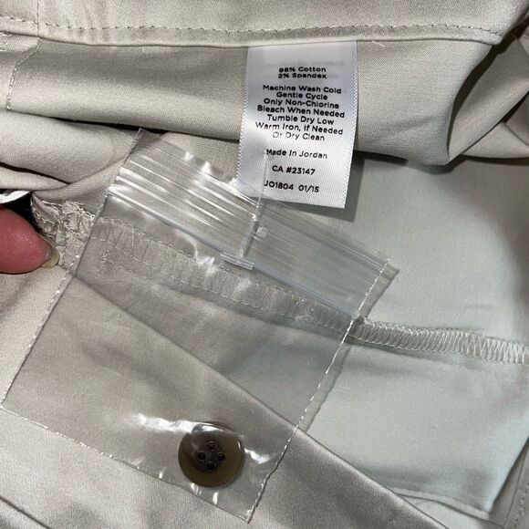 Talbots Womens Flat Front Double Button Bermuda Chino Shorts Tan Size 16 NWOT‎ - Picture 5 of 7